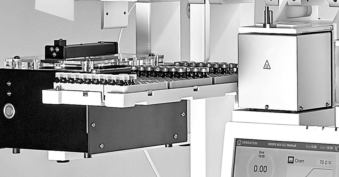 Cover picture of the CHRONECT Workstation MCPD